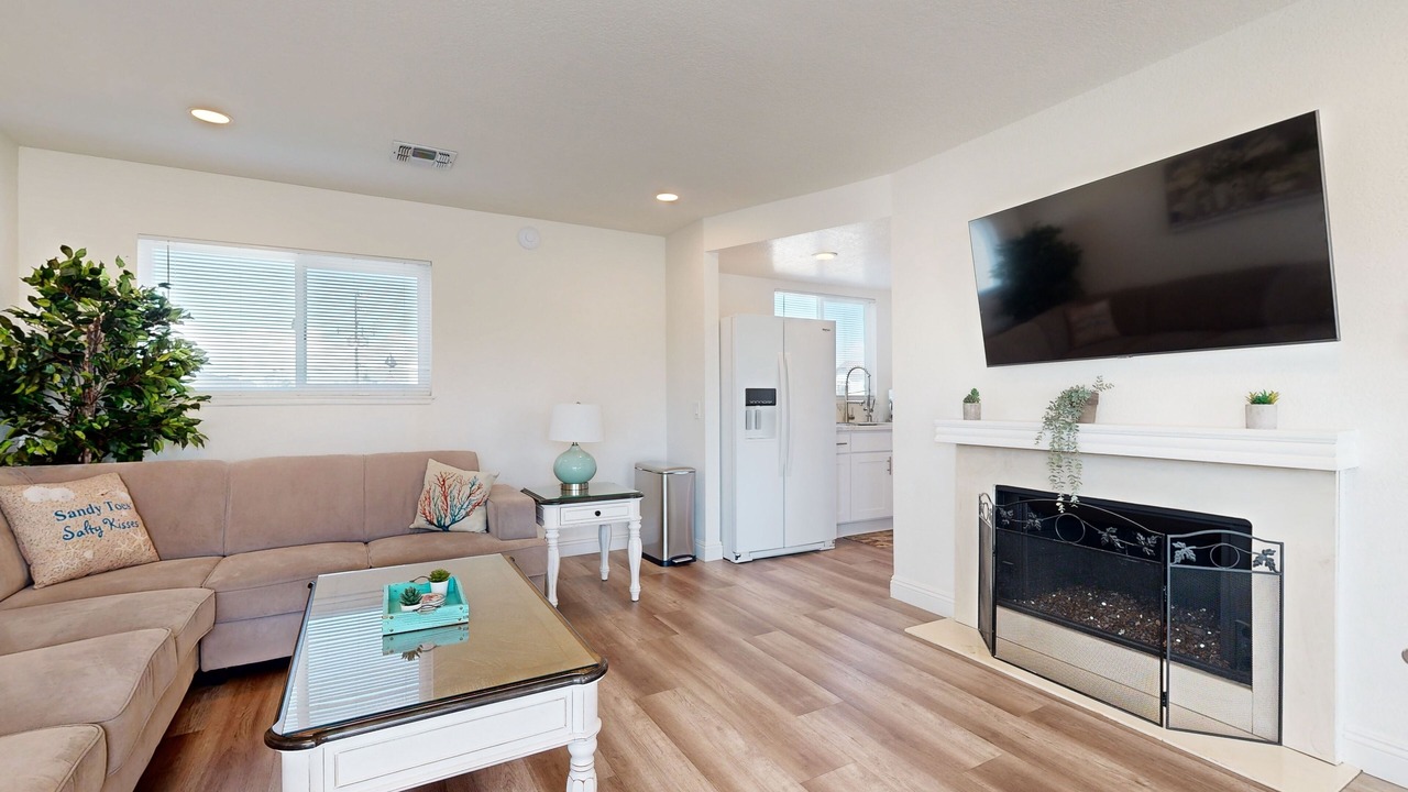 Photo of Livingroom in Santa Ana Heights