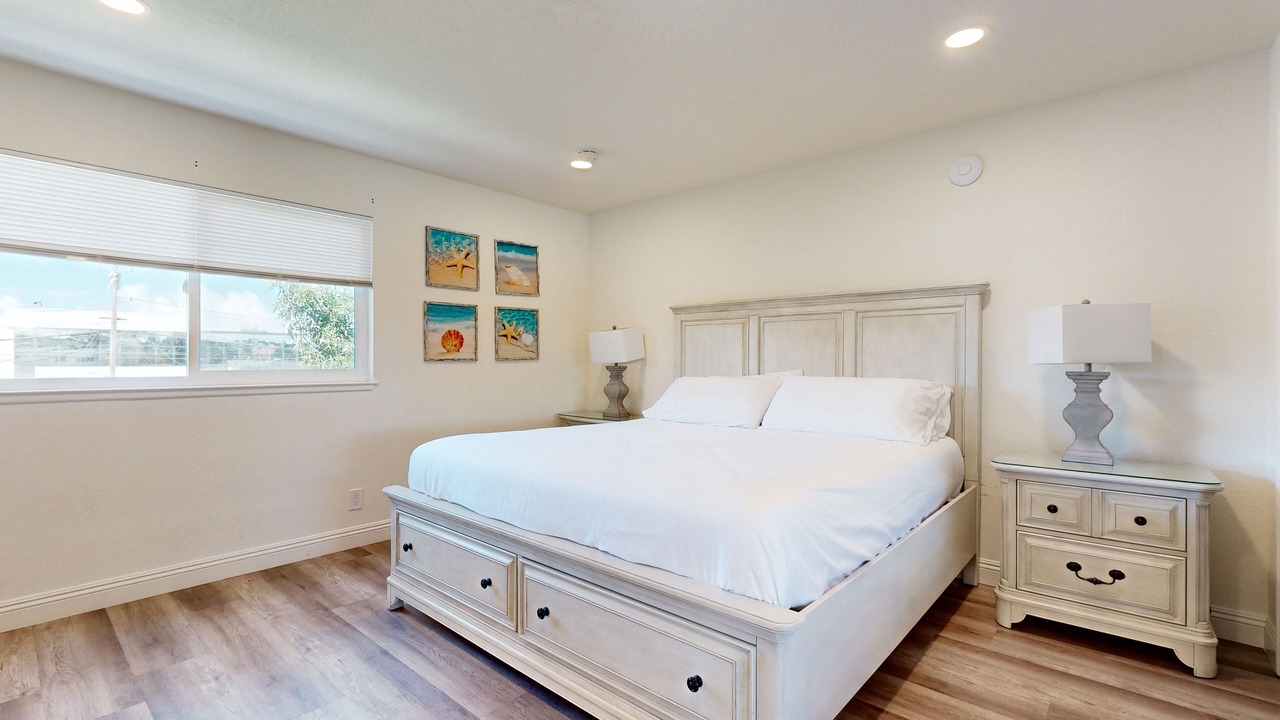 Photo of Bedroom in Santa Ana Heights