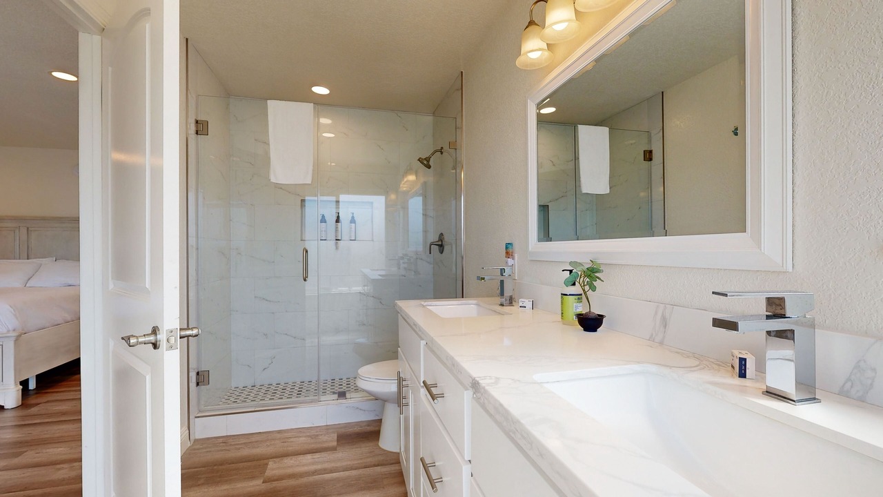 Photo of Bathroom in Santa Ana Heights
