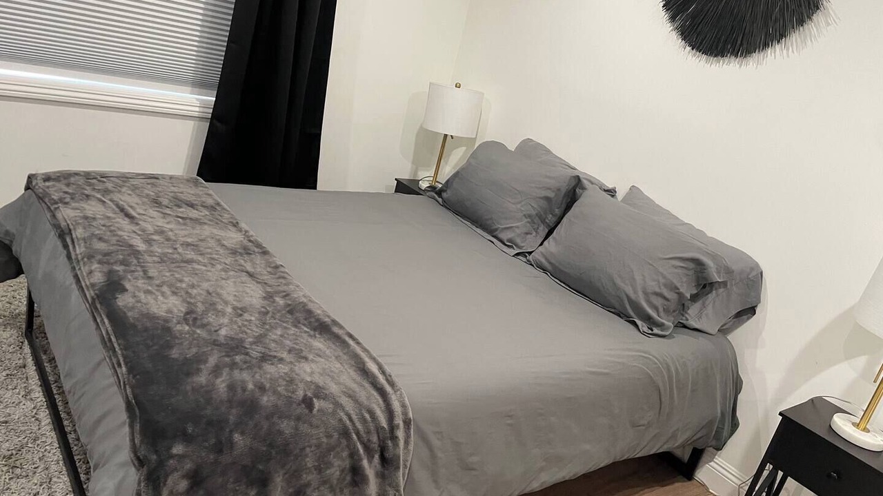Photo of Bedroom in North Central