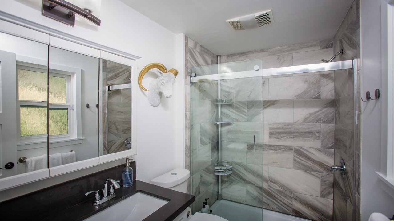 Photo of Bathroom in Solana Beach