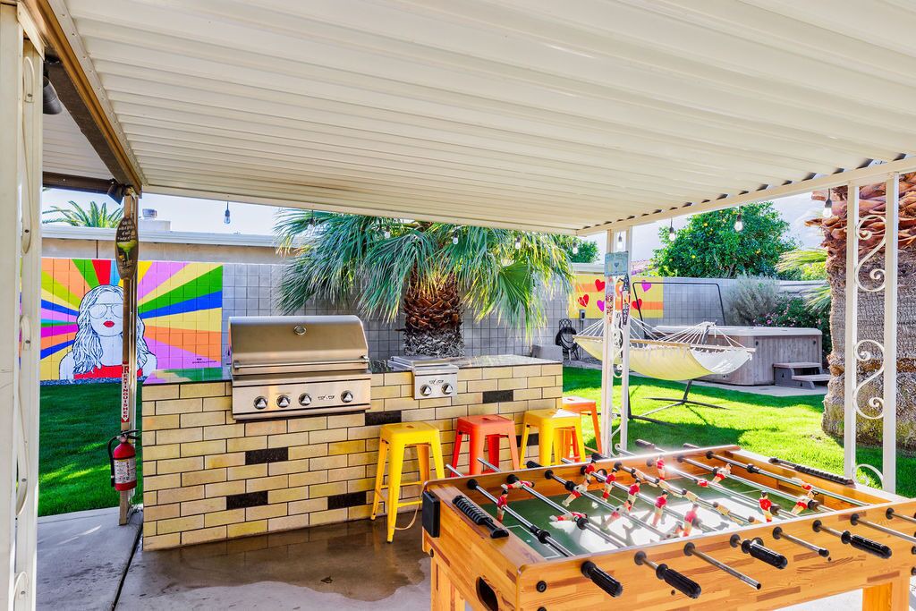 Photo of Patio Balcony in Desert Park Estates