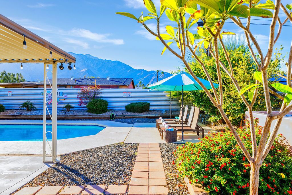 Photo of Outdoor in Desert Park Estates