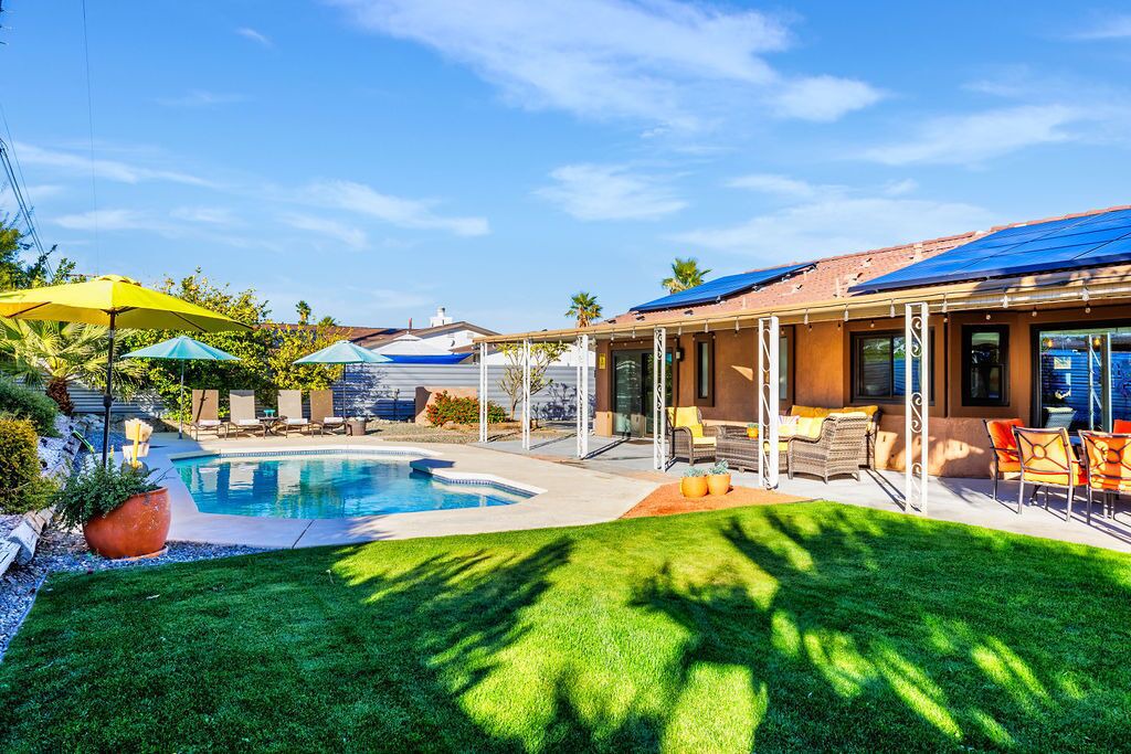 Photo of Outdoor in Desert Park Estates