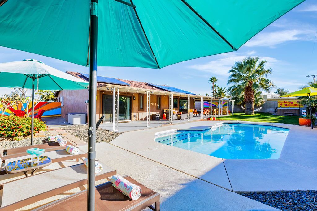 Photo of Outdoor in Desert Park Estates