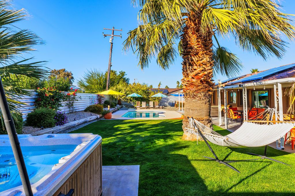 Photo of Outdoor in Desert Park Estates