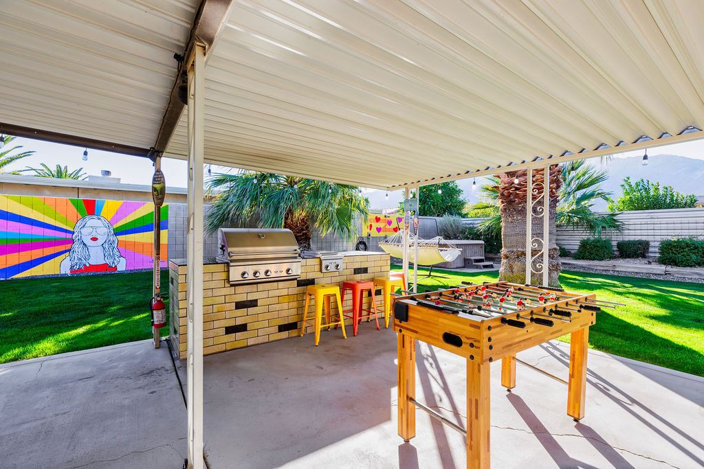 Photo of Patio Balcony in Desert Park Estates