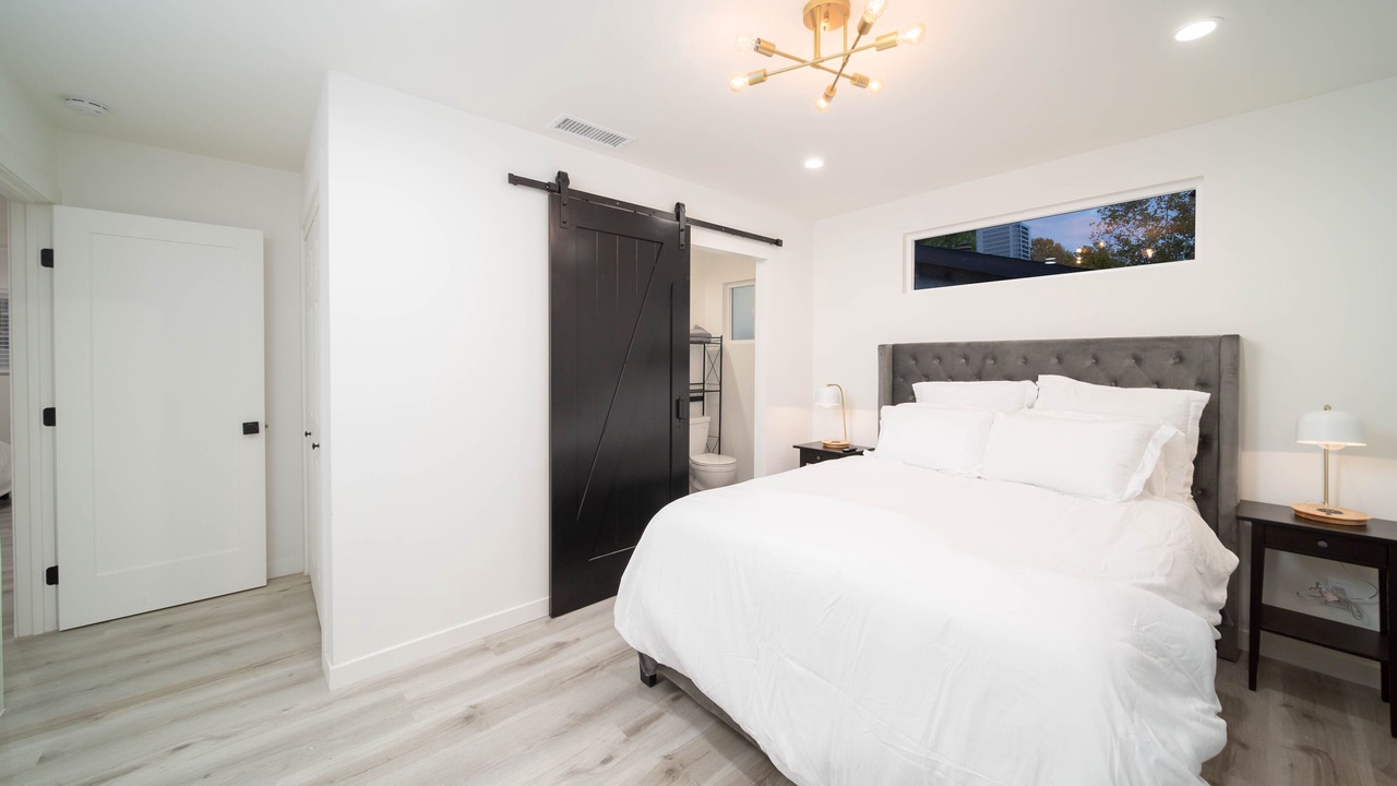 Photo of Bedroom in Canyon Country