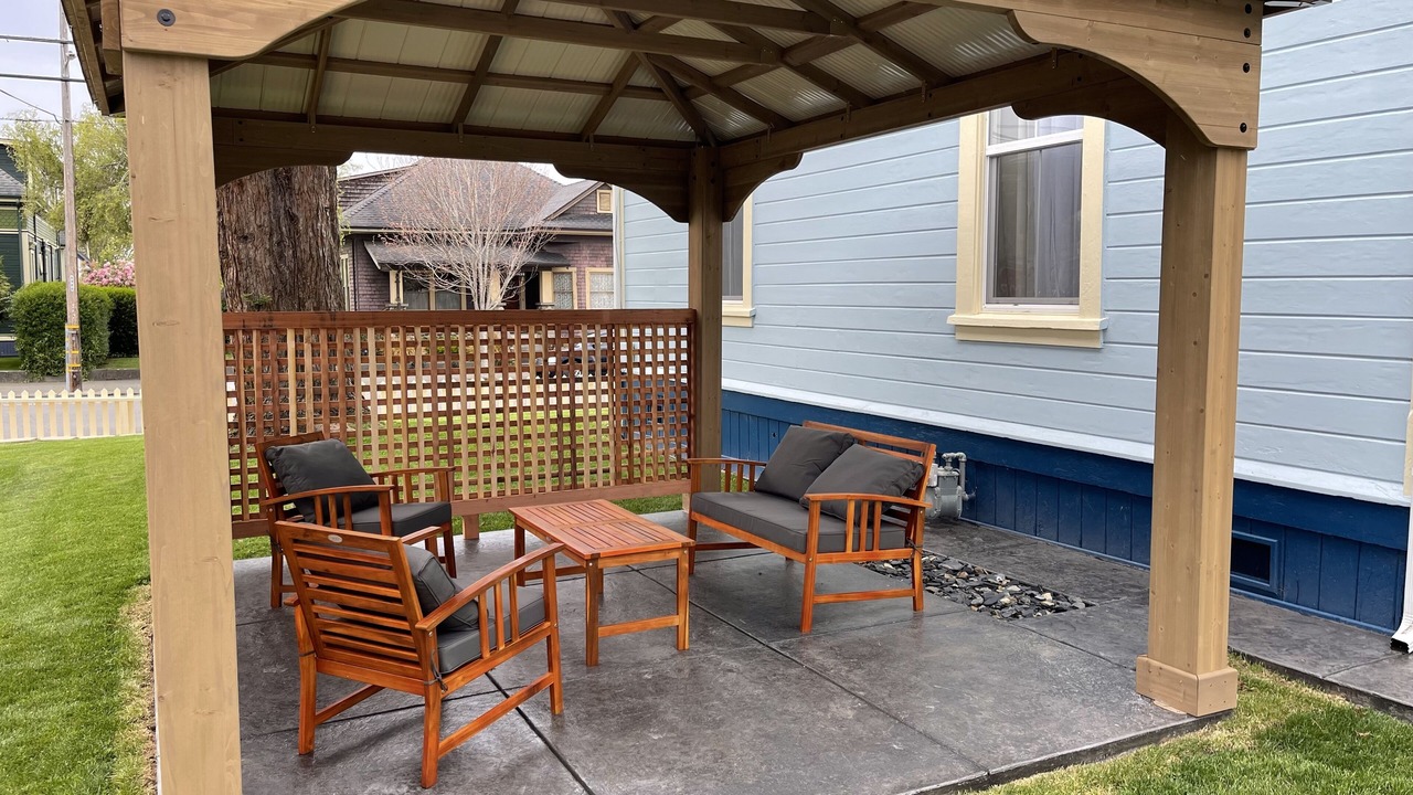 Photo of Outdoor in Eureka