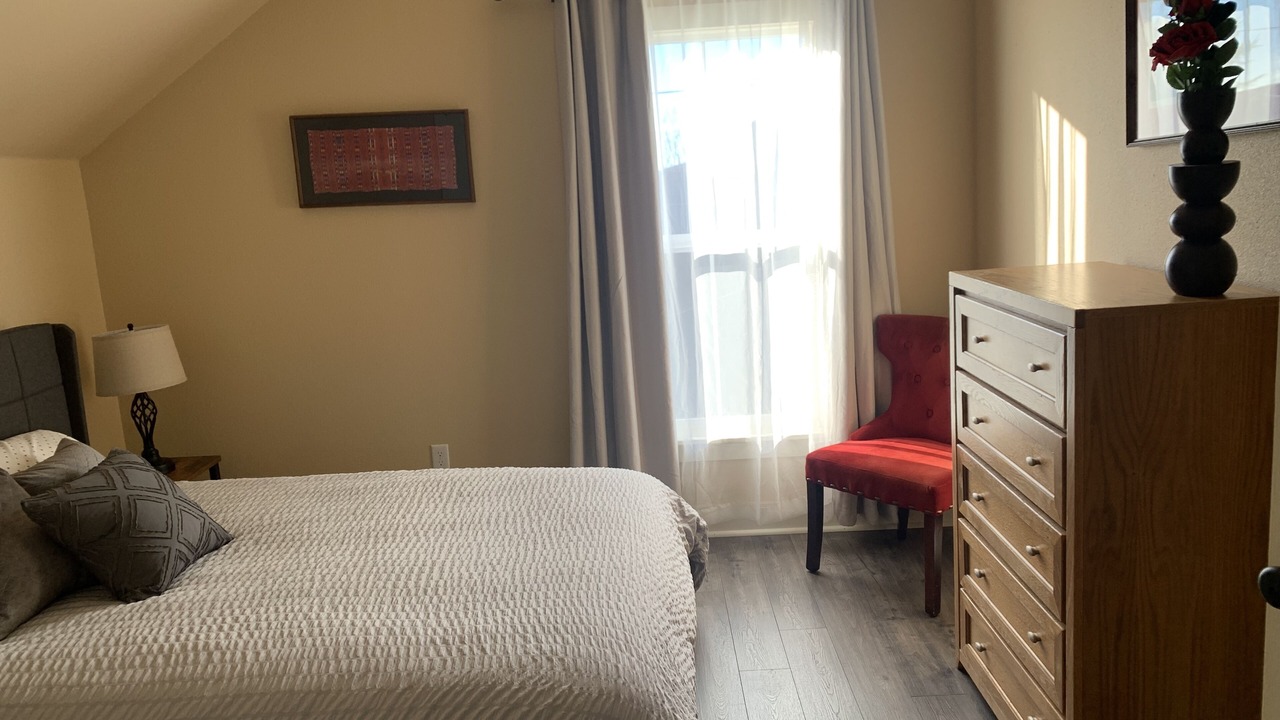 Photo of Bedroom in Eureka