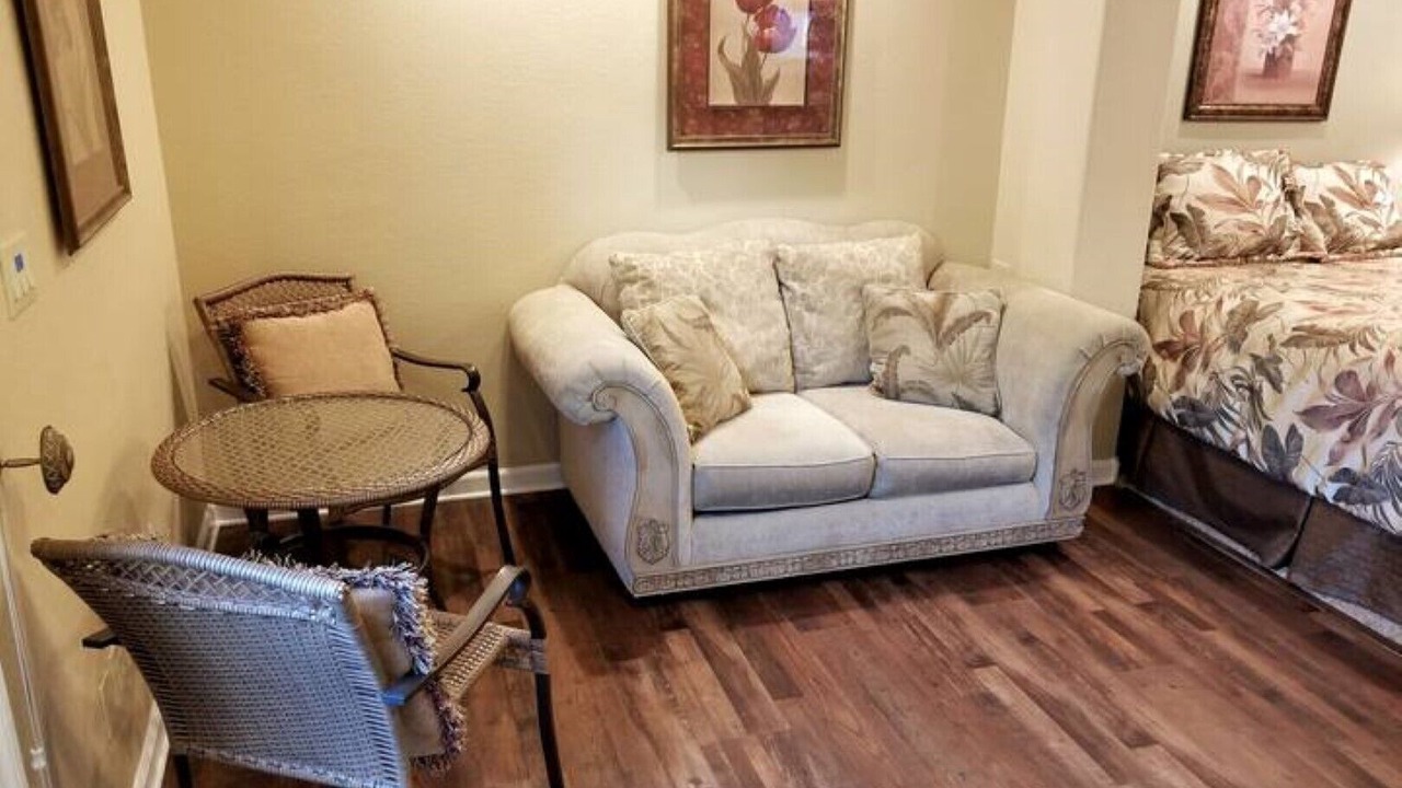 Photo of Livingroom in Castro Valley