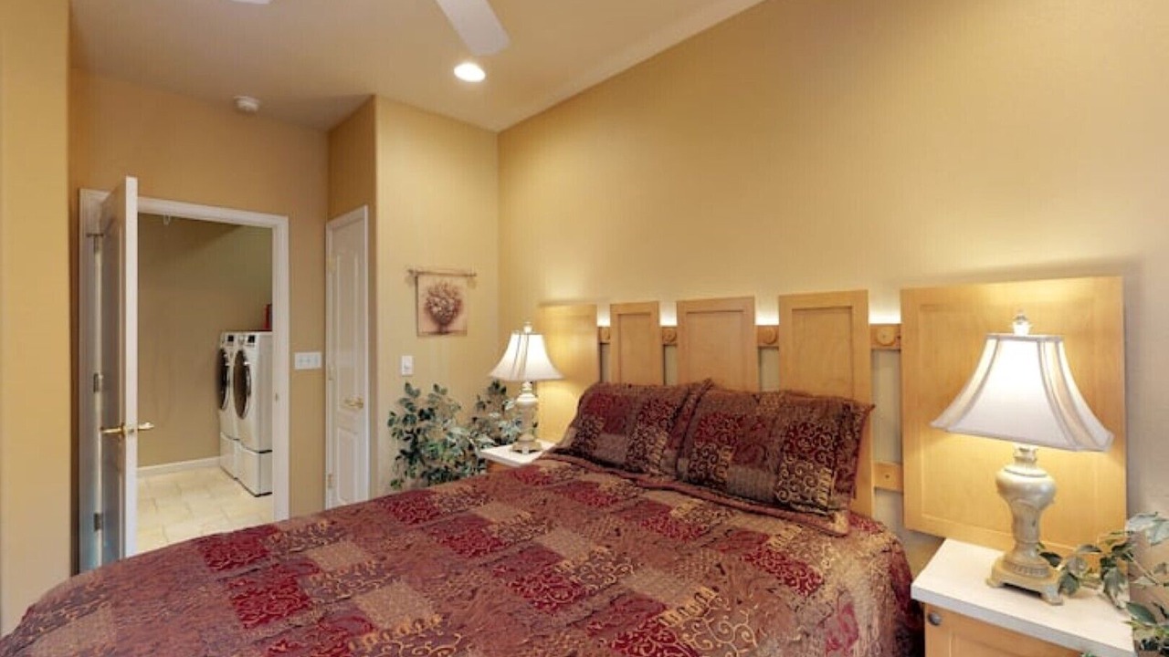 Photo of Bedroom in Castro Valley