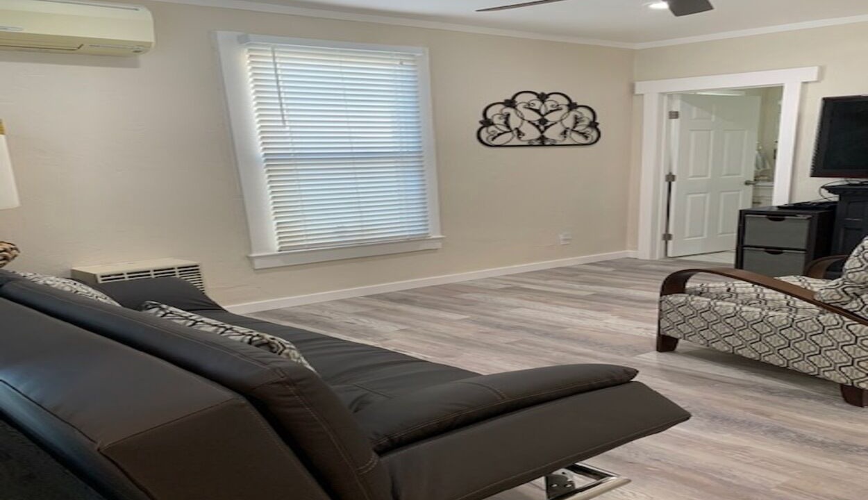 Photo of Livingroom in Sand City