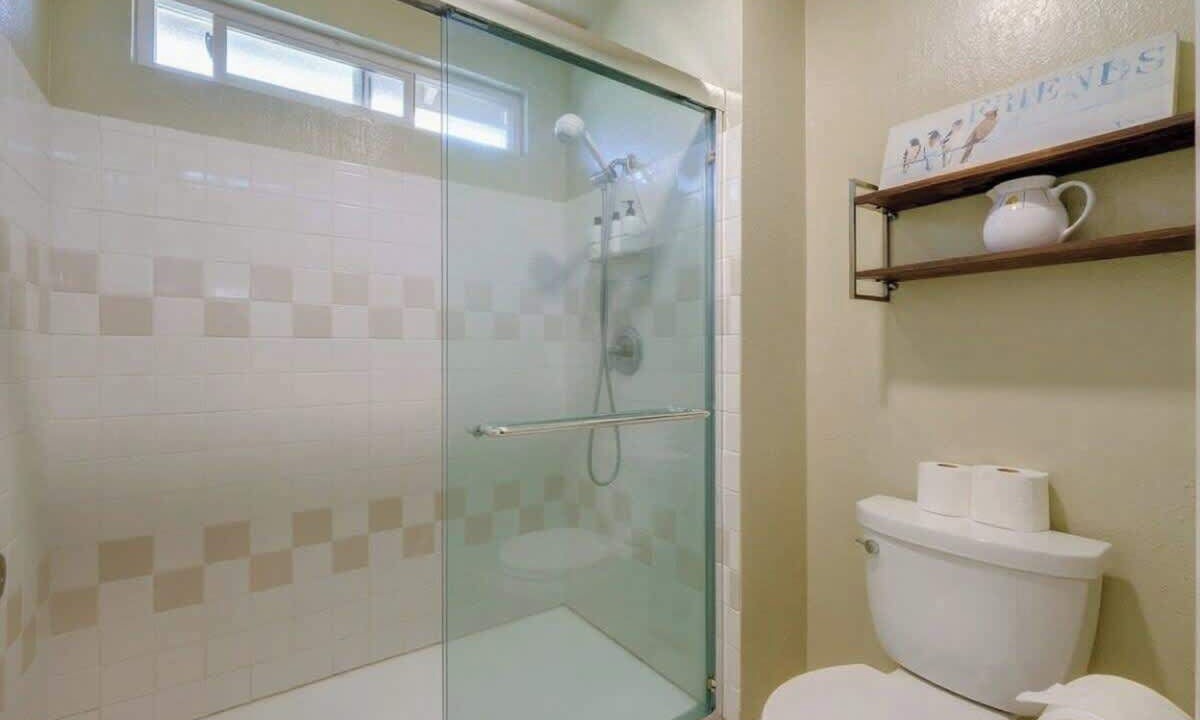 Photo of Bathroom in Ardenwood