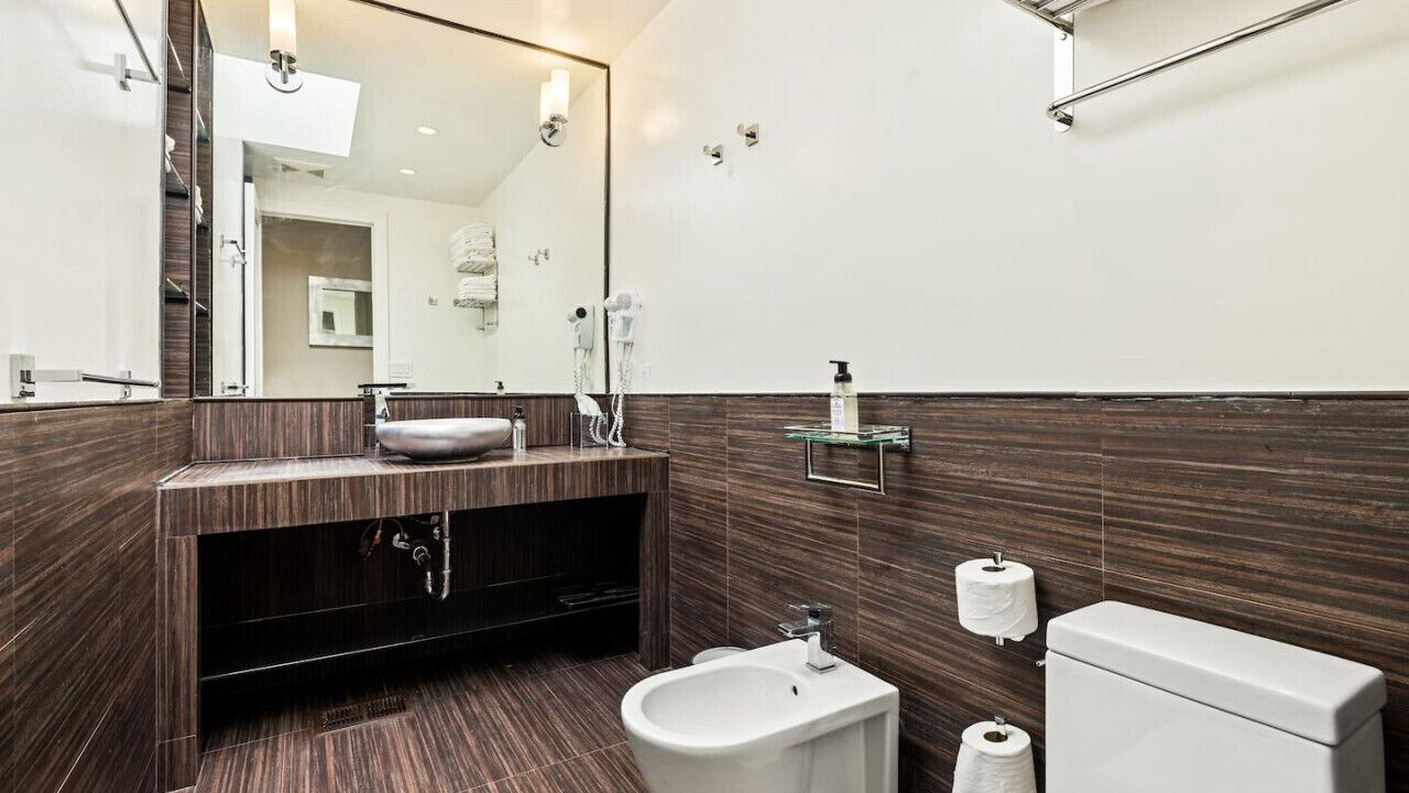 Photo of Bathroom in Norma Triangle