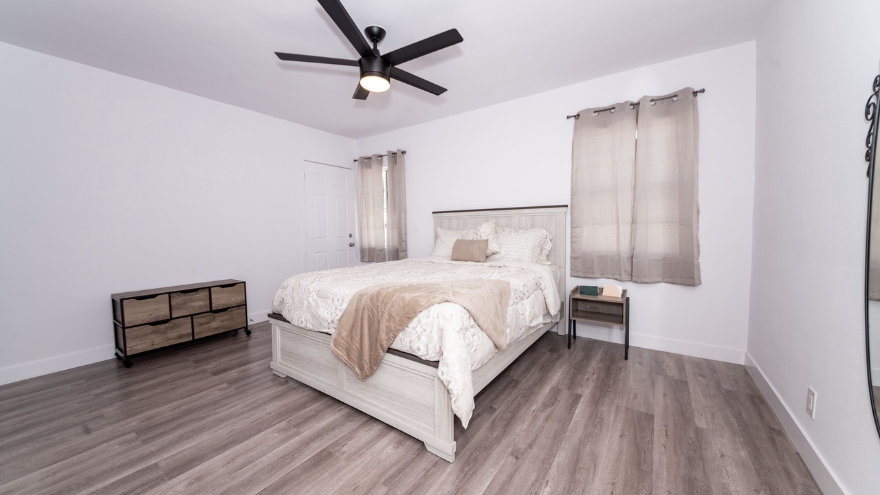 Photo of Bedroom in Van Nuys