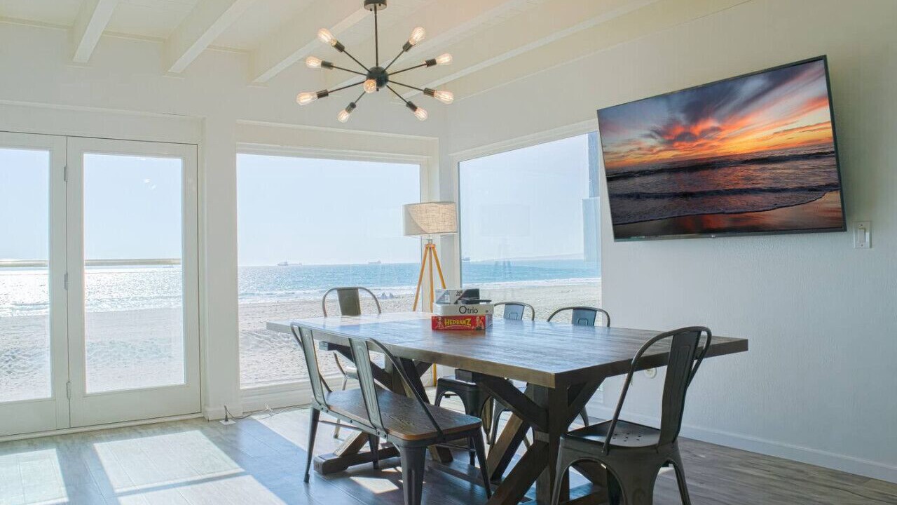 Photo of Bedroom in Seal Beach