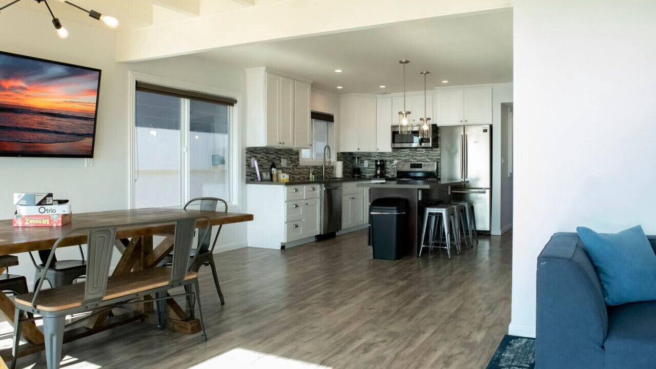 Photo of Bedroom in Seal Beach