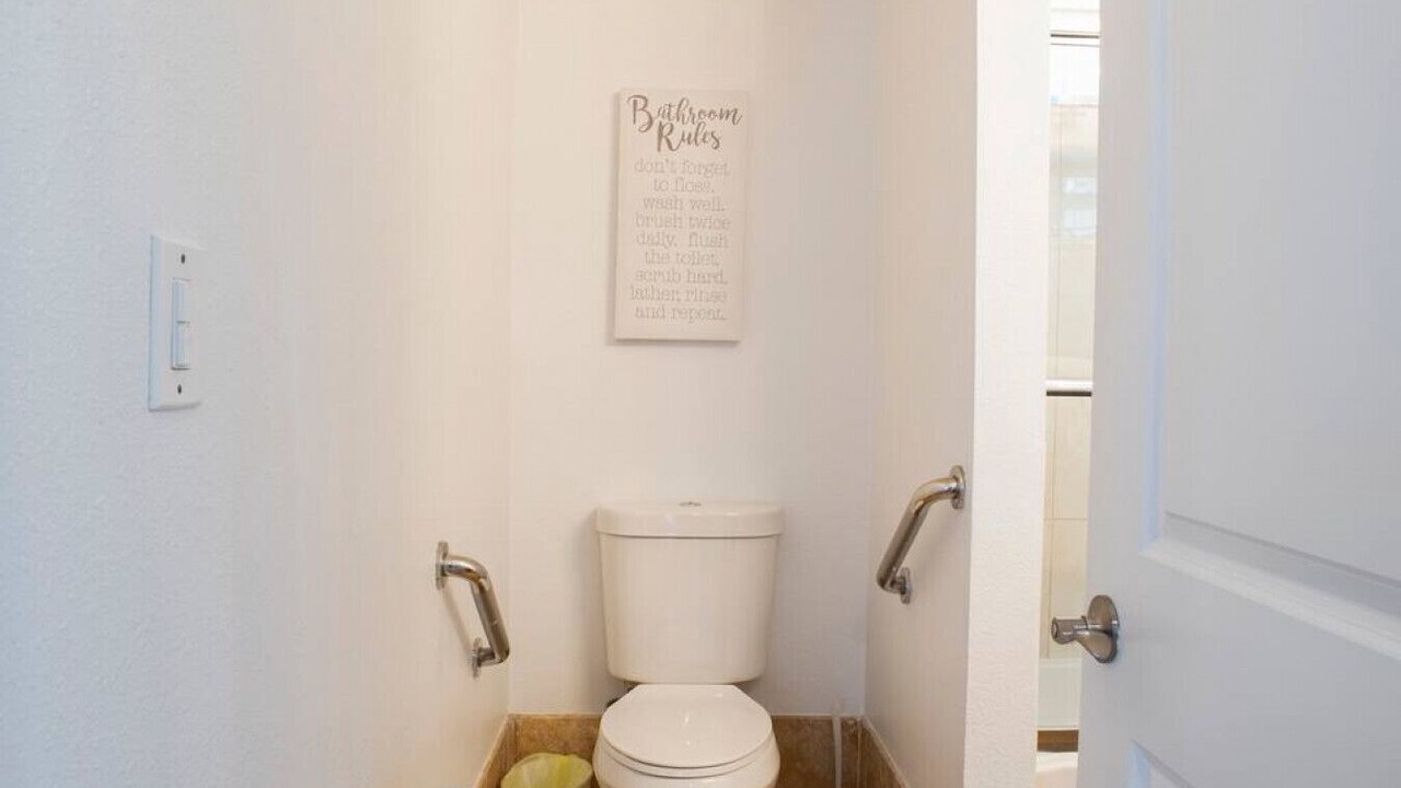 Photo of Bathroom in Huntington Beach