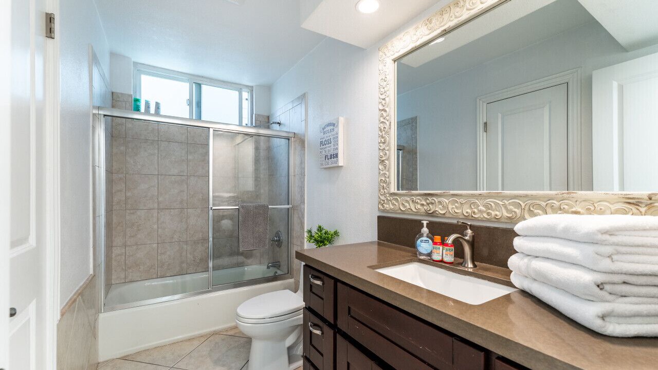 Photo of Bathroom in Huntington Beach