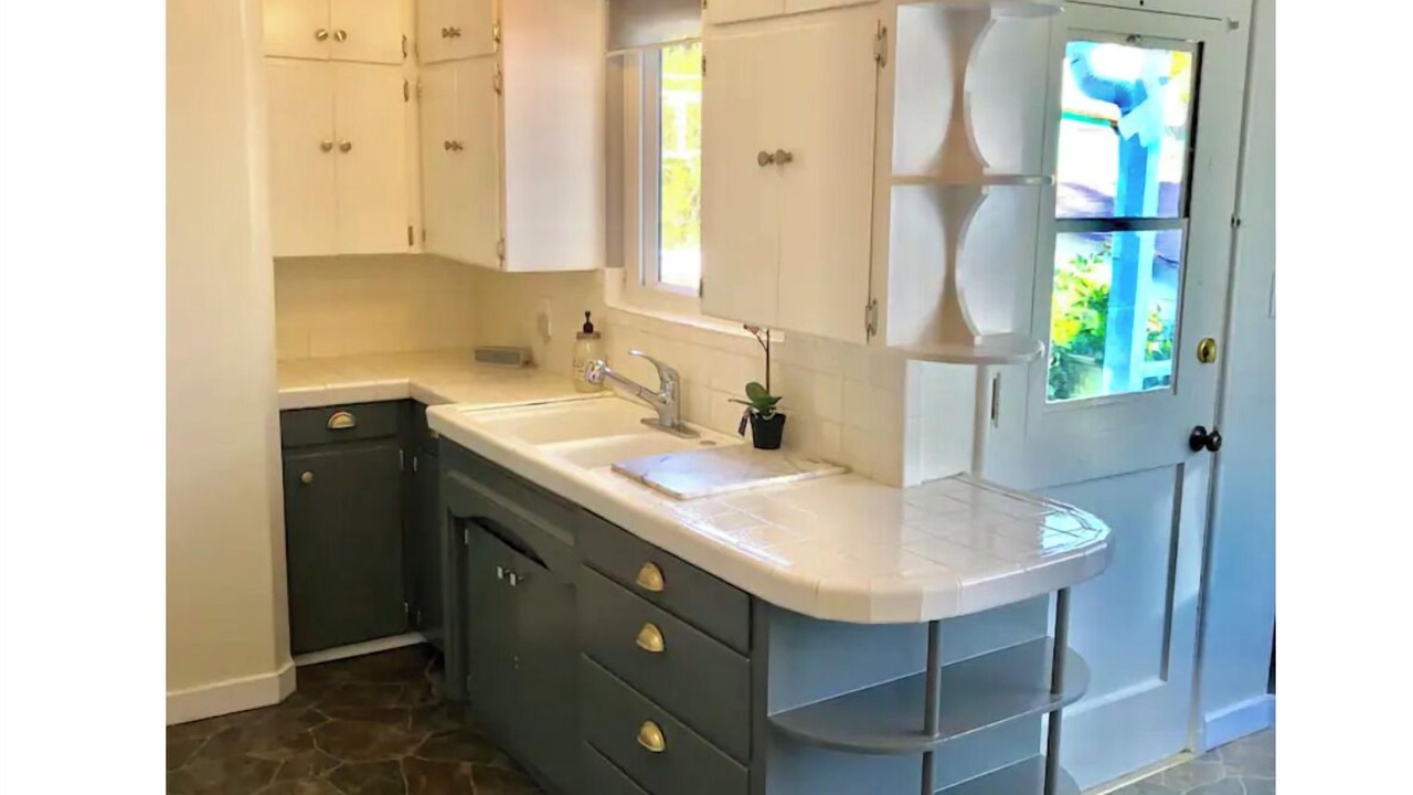 Photo of Kitchen in Coastal San Pedro