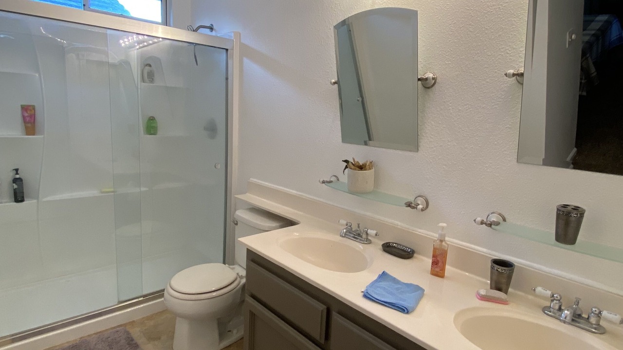 Photo of Bathroom in Elk Grove