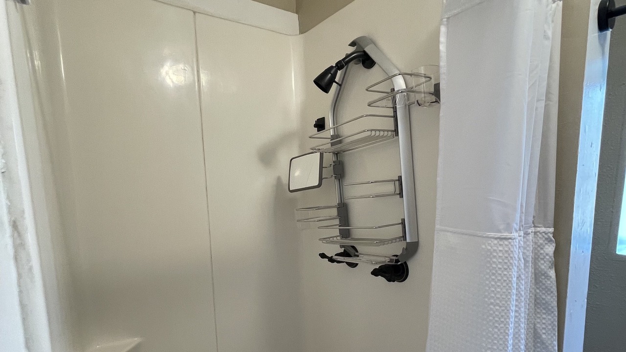 Photo of Bathroom in Alturas
