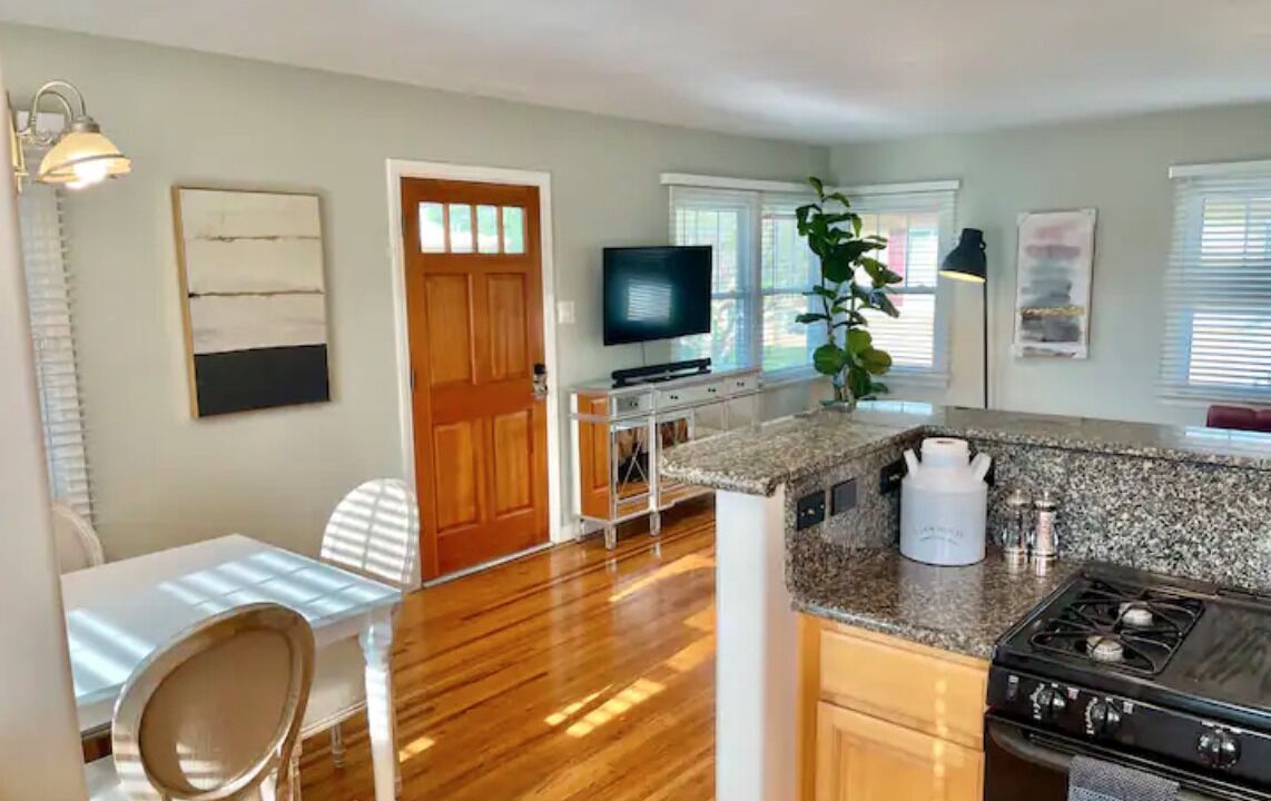 Photo of Kitchen in Coastal San Pedro
