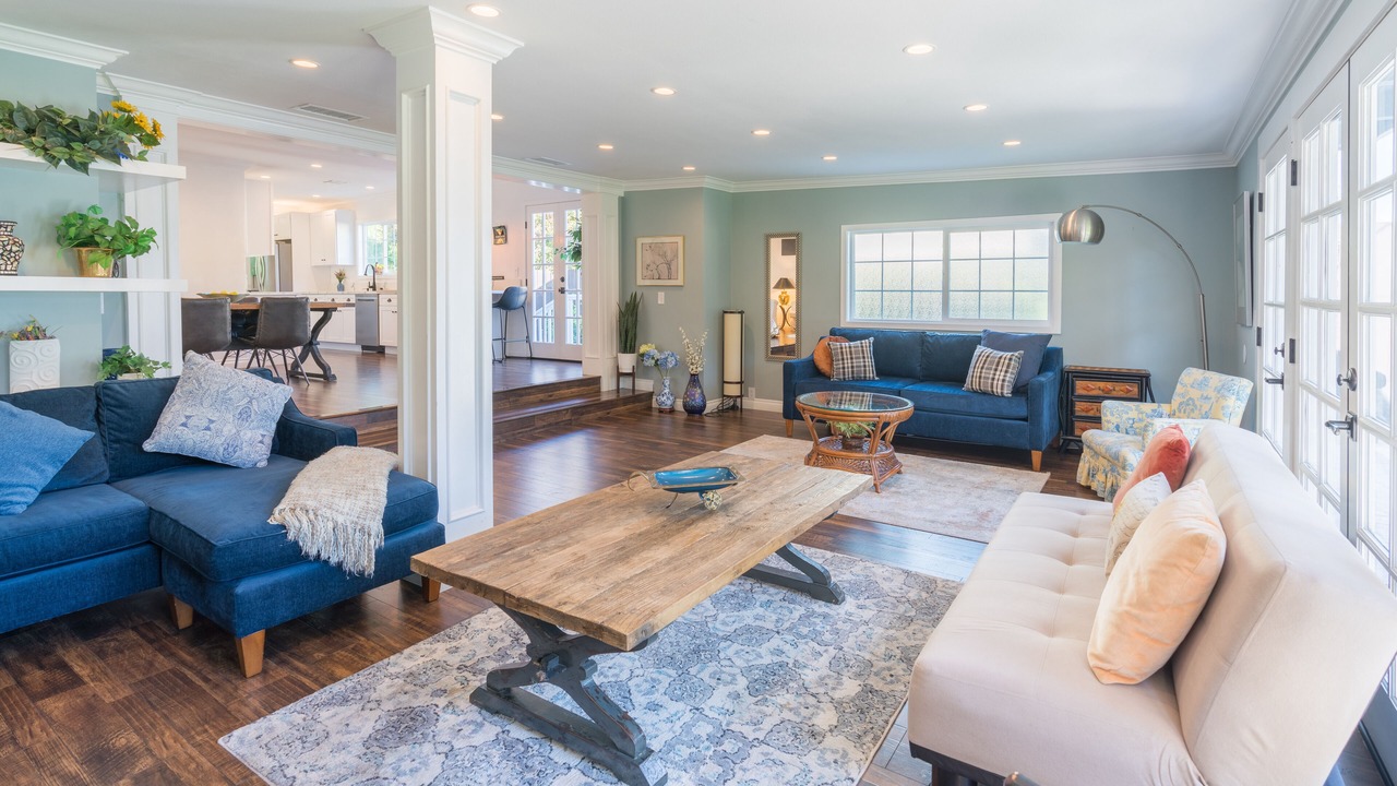 Photo of Livingroom in Canoga Park