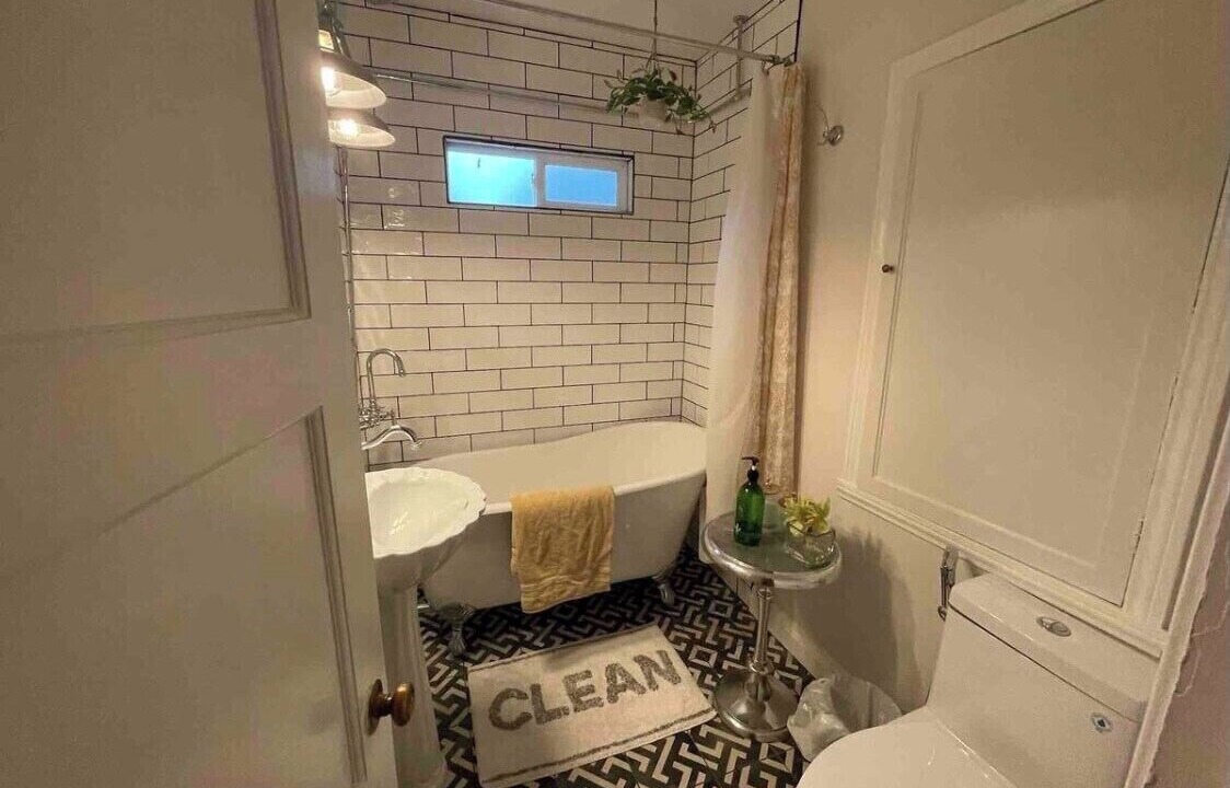 Photo of Bathroom in Riviera - Westchester
