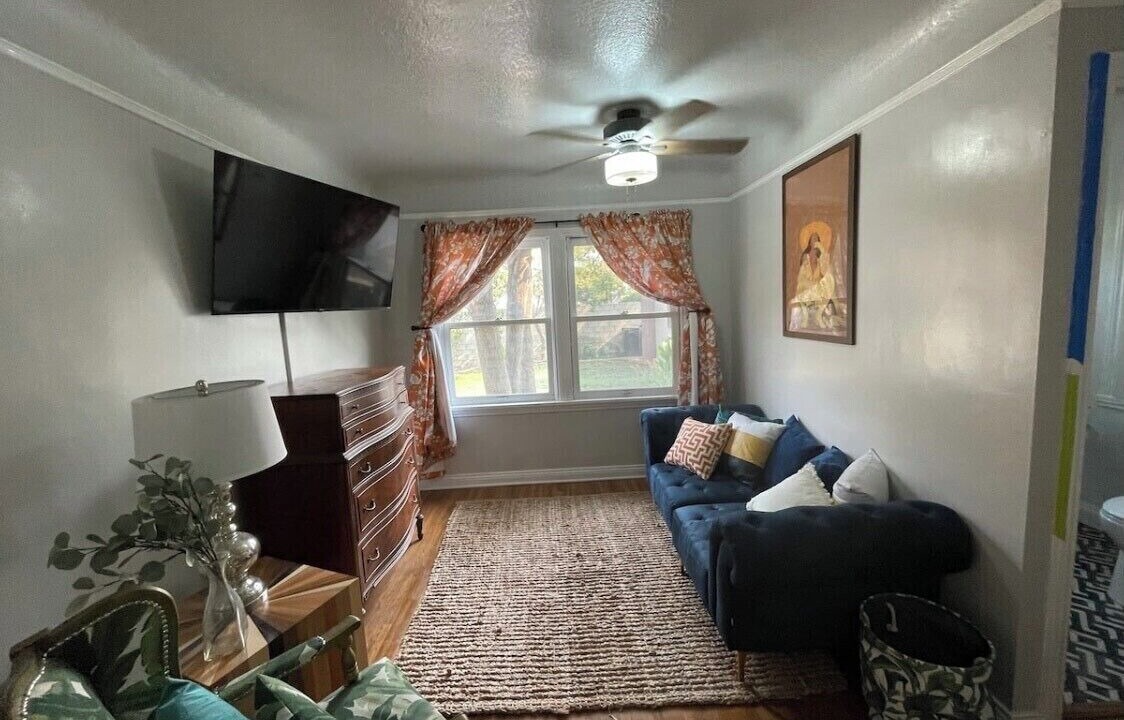 Photo of Livingroom in Riviera - Westchester