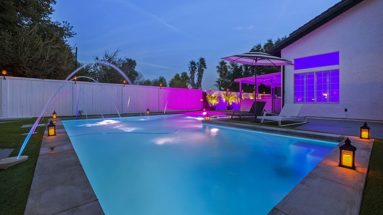 Photo of Outdoor in Chatsworth