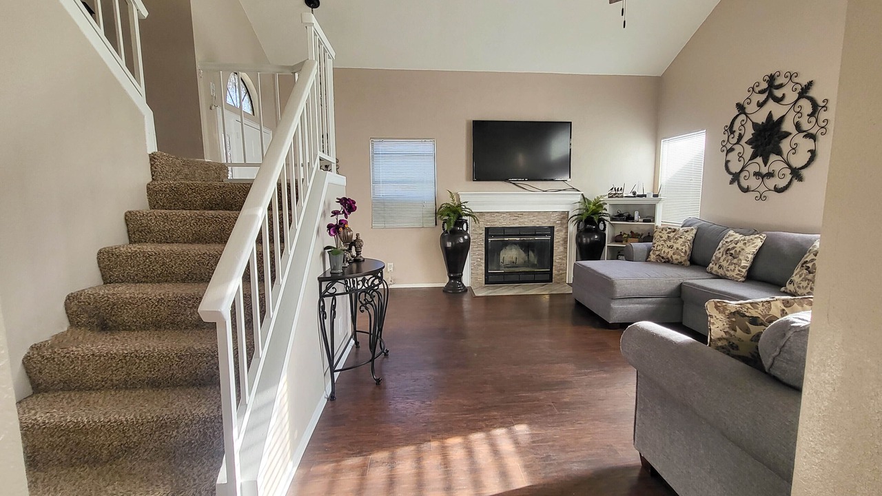 Photo of Livingroom in Lancaster