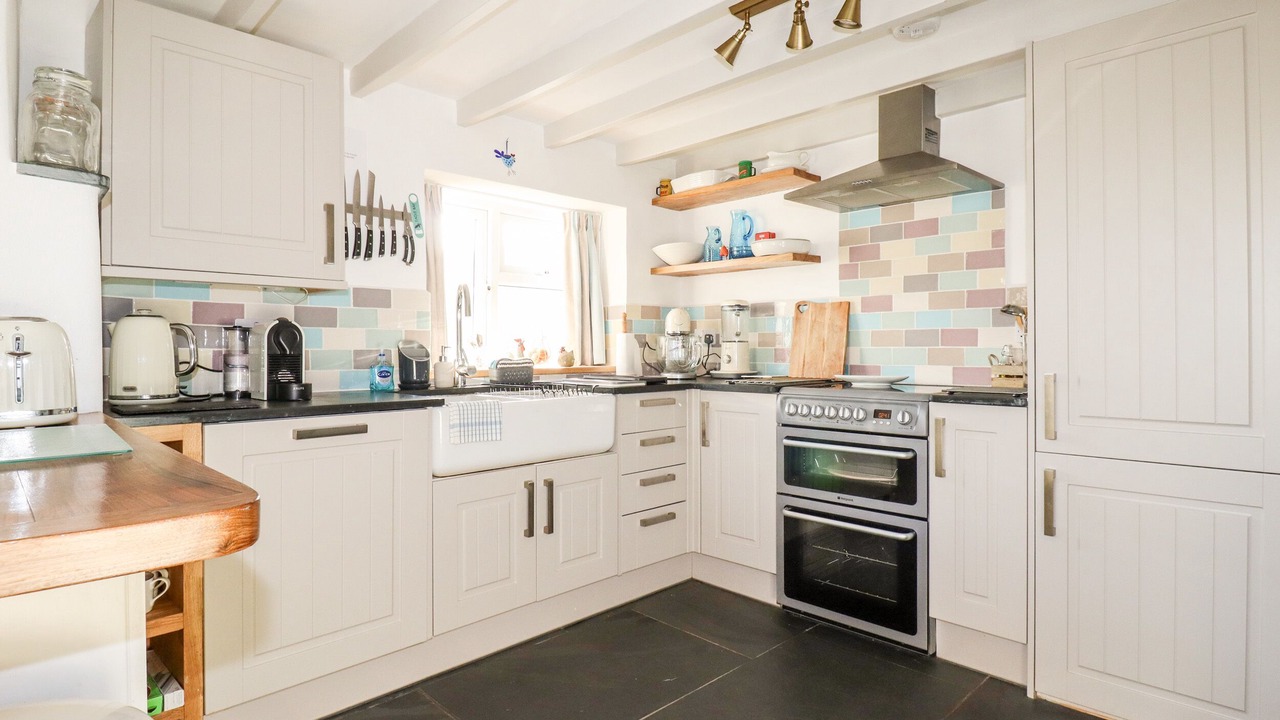 Photo of Kitchen in Tintagel