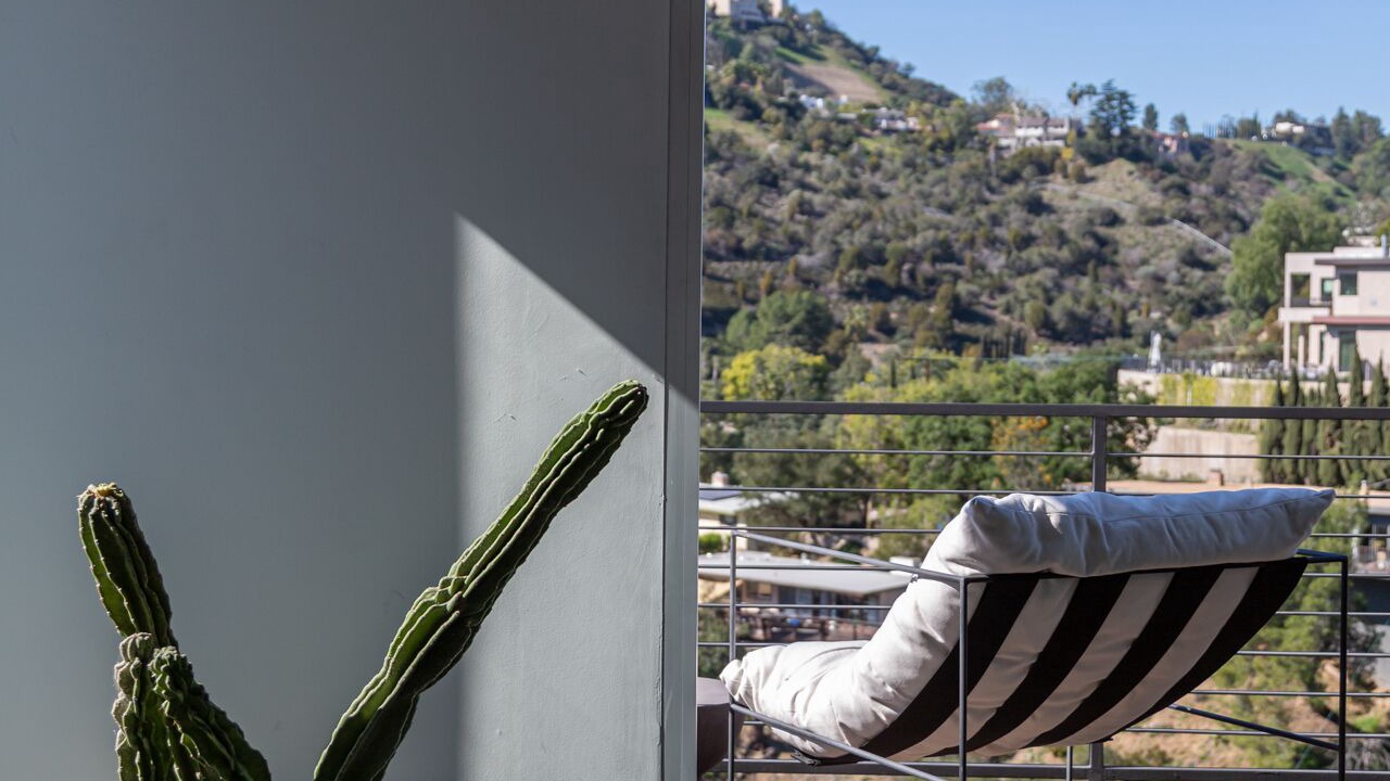 Photo of Patio Balcony in Nichols Canyon