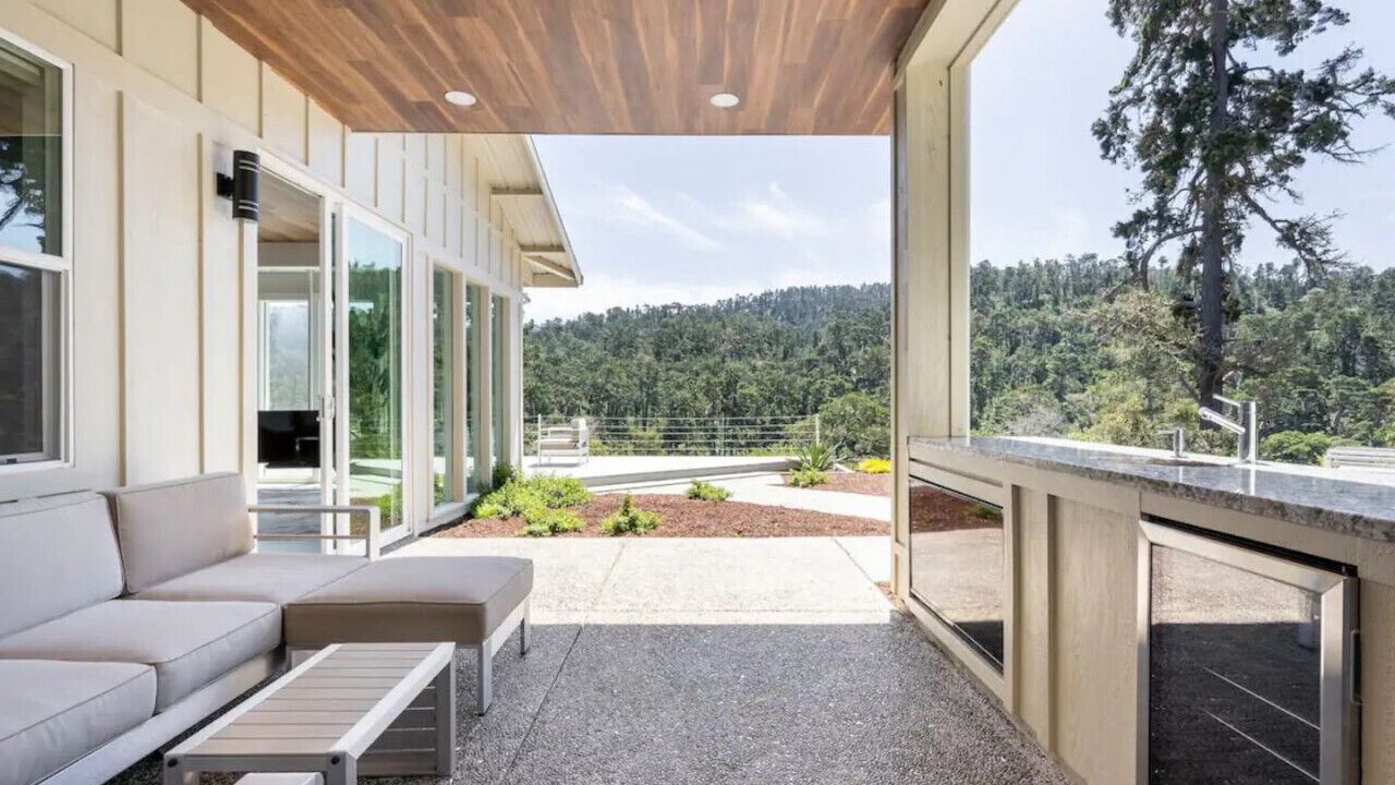 Photo of Patio Balcony in Monterey