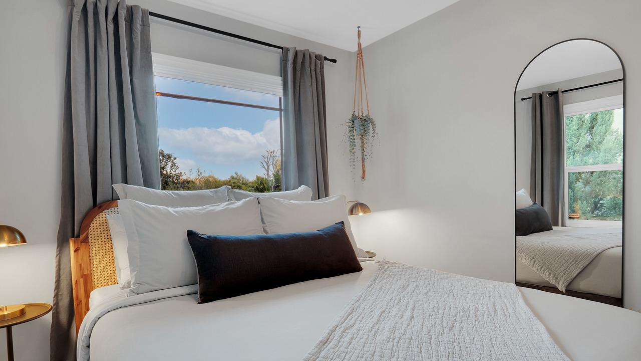 Photo of Bedroom in Eagle Rock