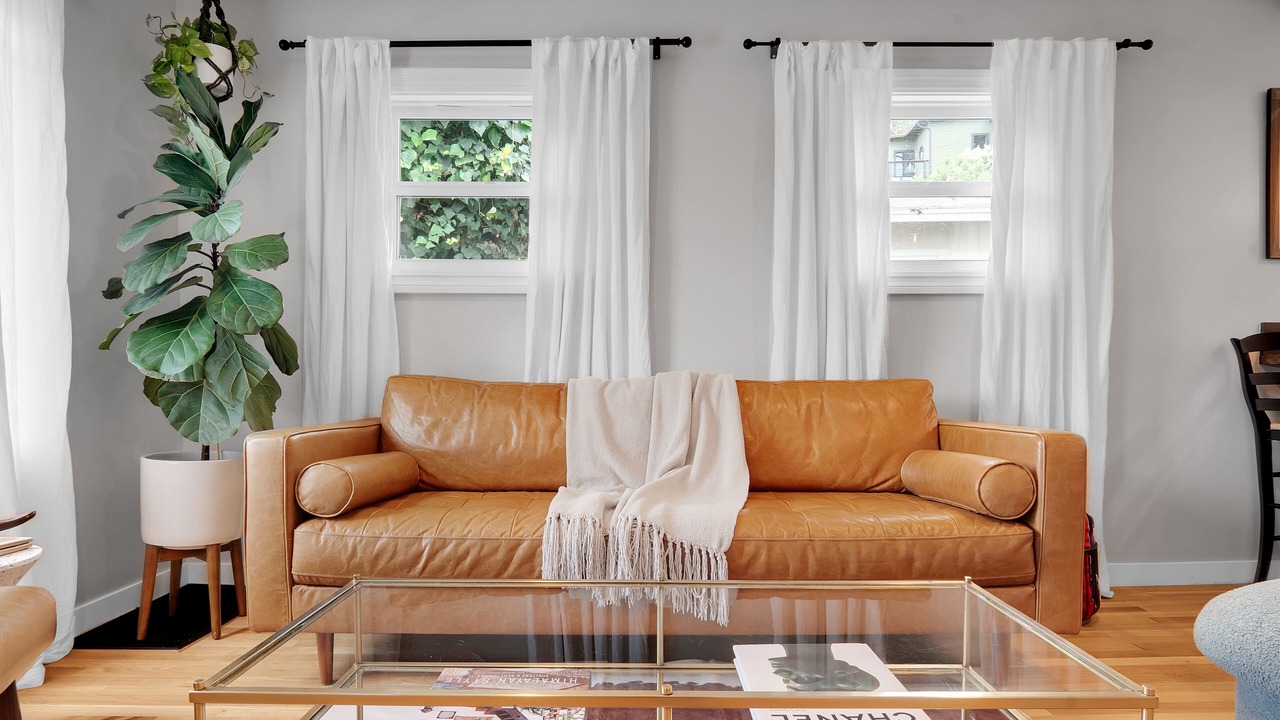 Photo of Livingroom in Eagle Rock