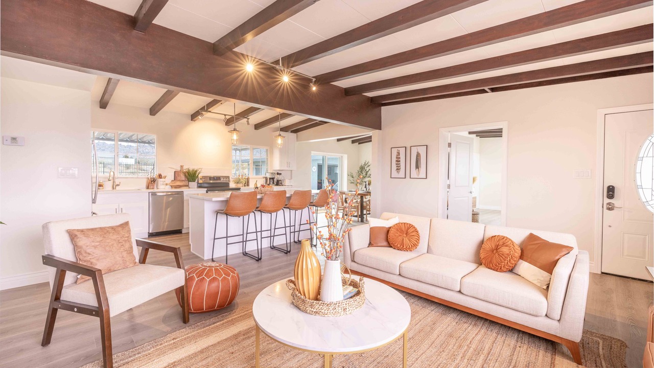 Photo of Livingroom in Indian Cove