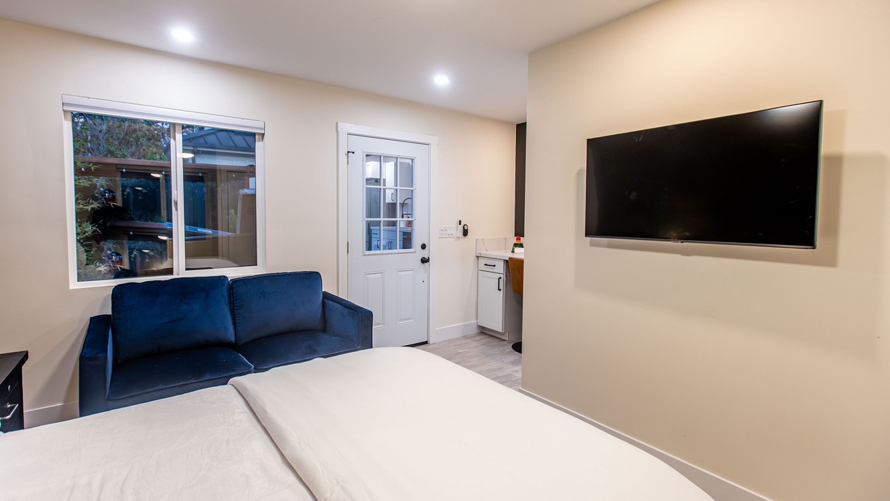 Photo of Bedroom in Pacific Beach