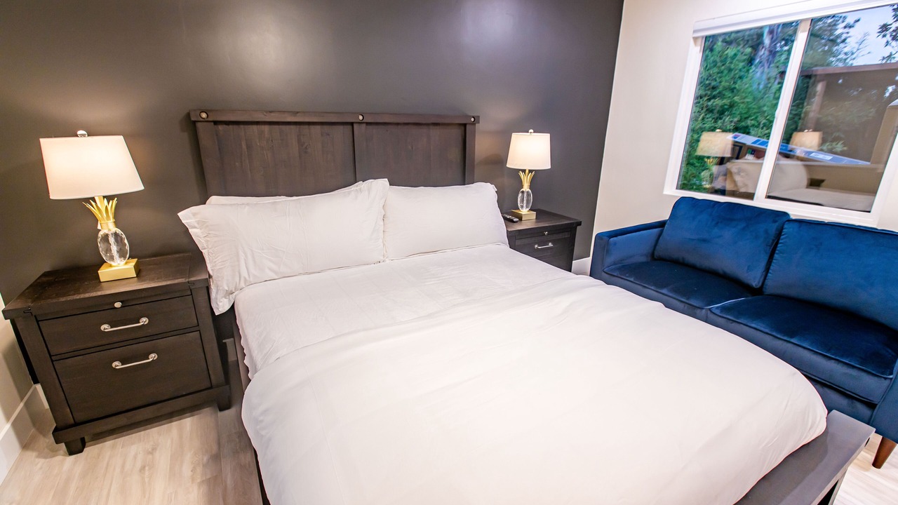 Photo of Bedroom in Pacific Beach
