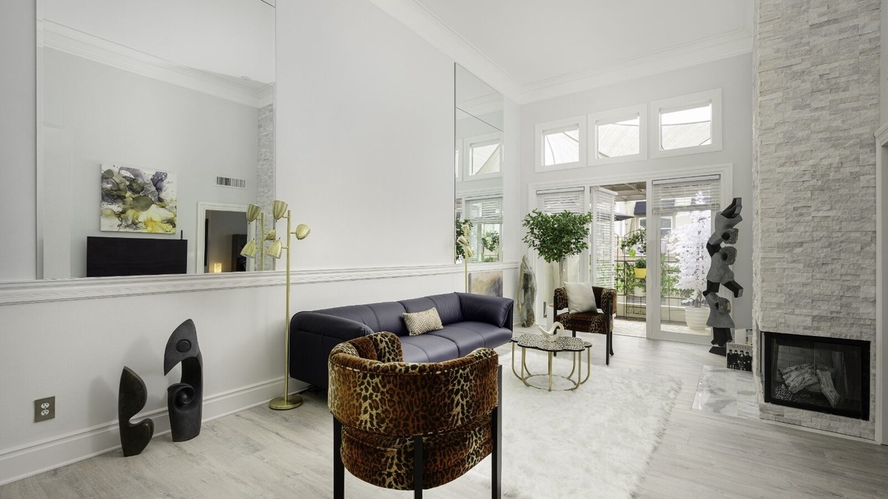 Photo of Livingroom in Airport Area