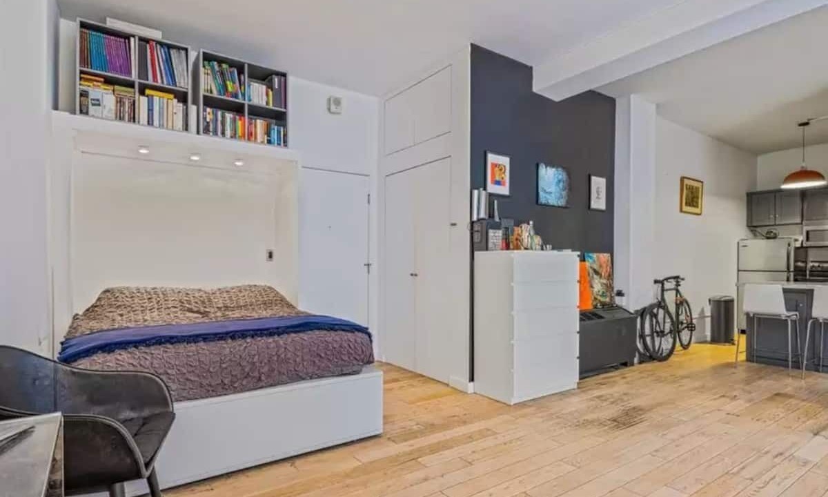 Photo of Bedroom in Historic Core