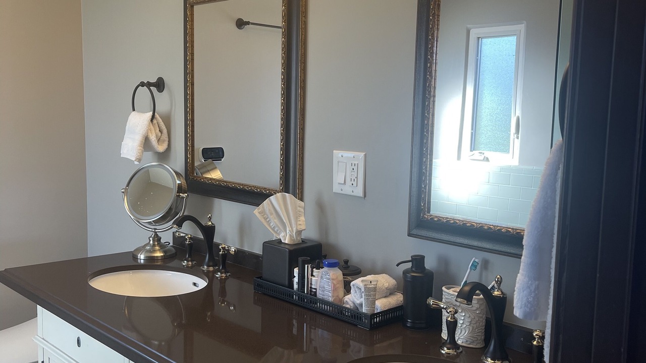 Photo of Bathroom in North Arroyo