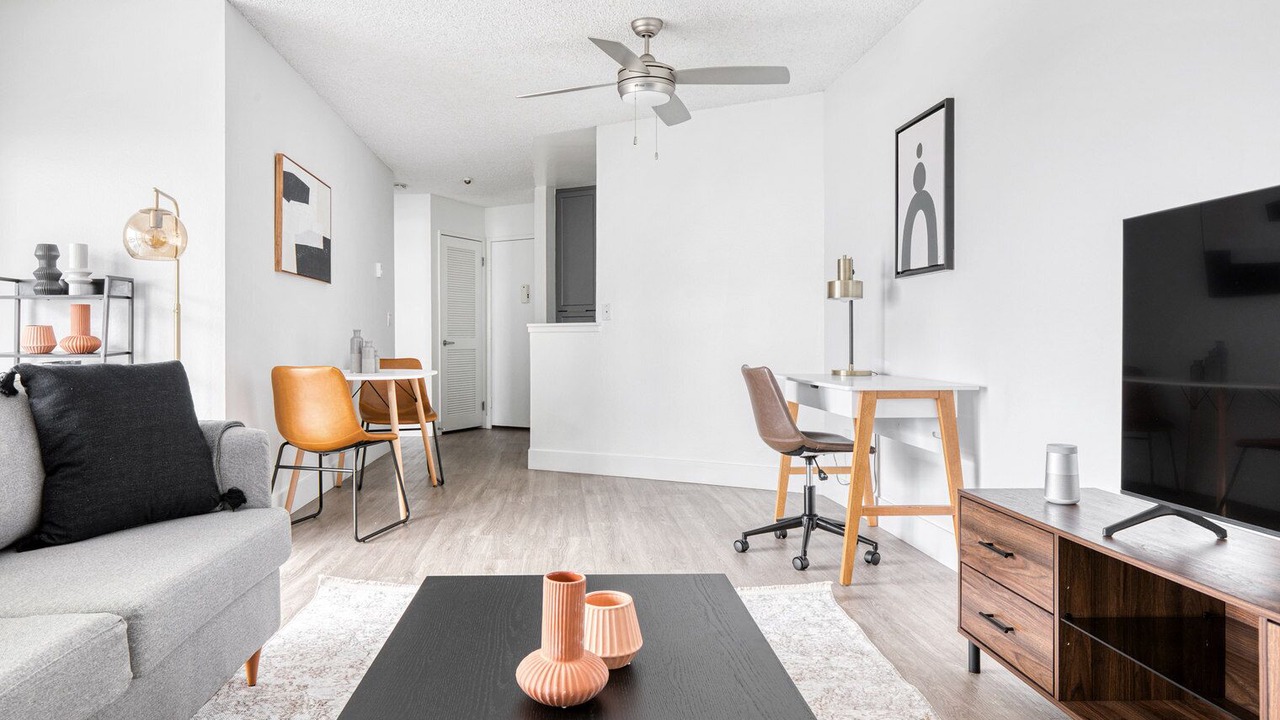 Photo of Livingroom in South Redondo