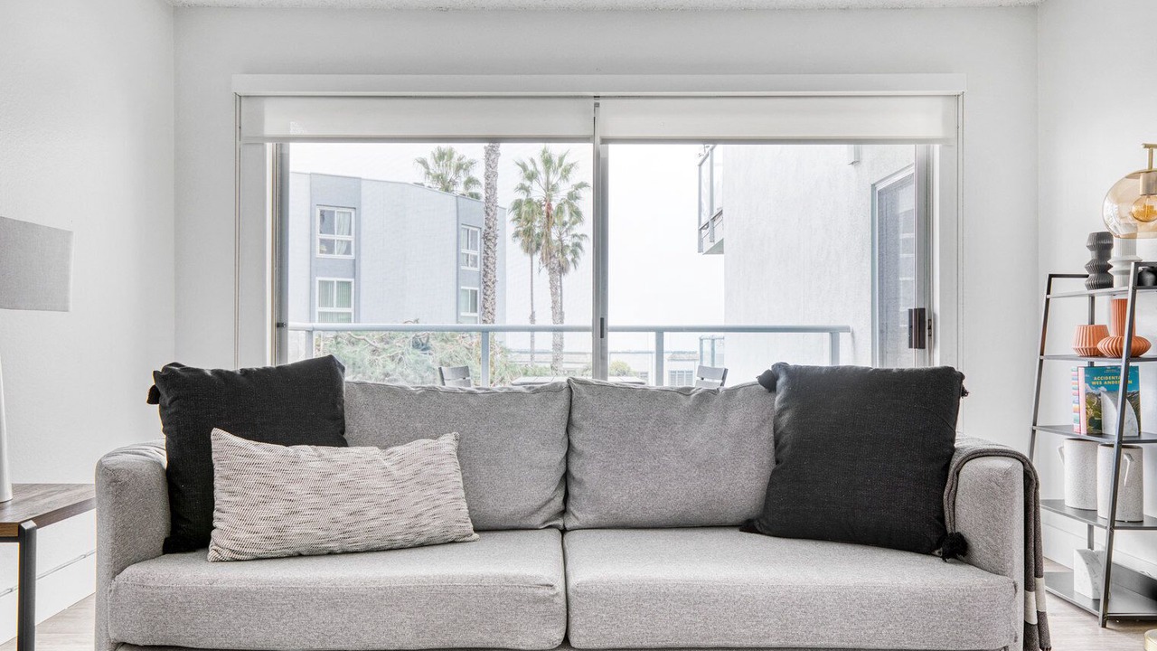 Photo of Livingroom in South Redondo