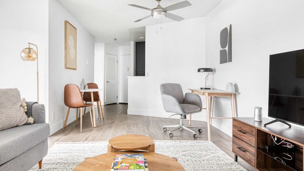 Photo of Livingroom in South Redondo