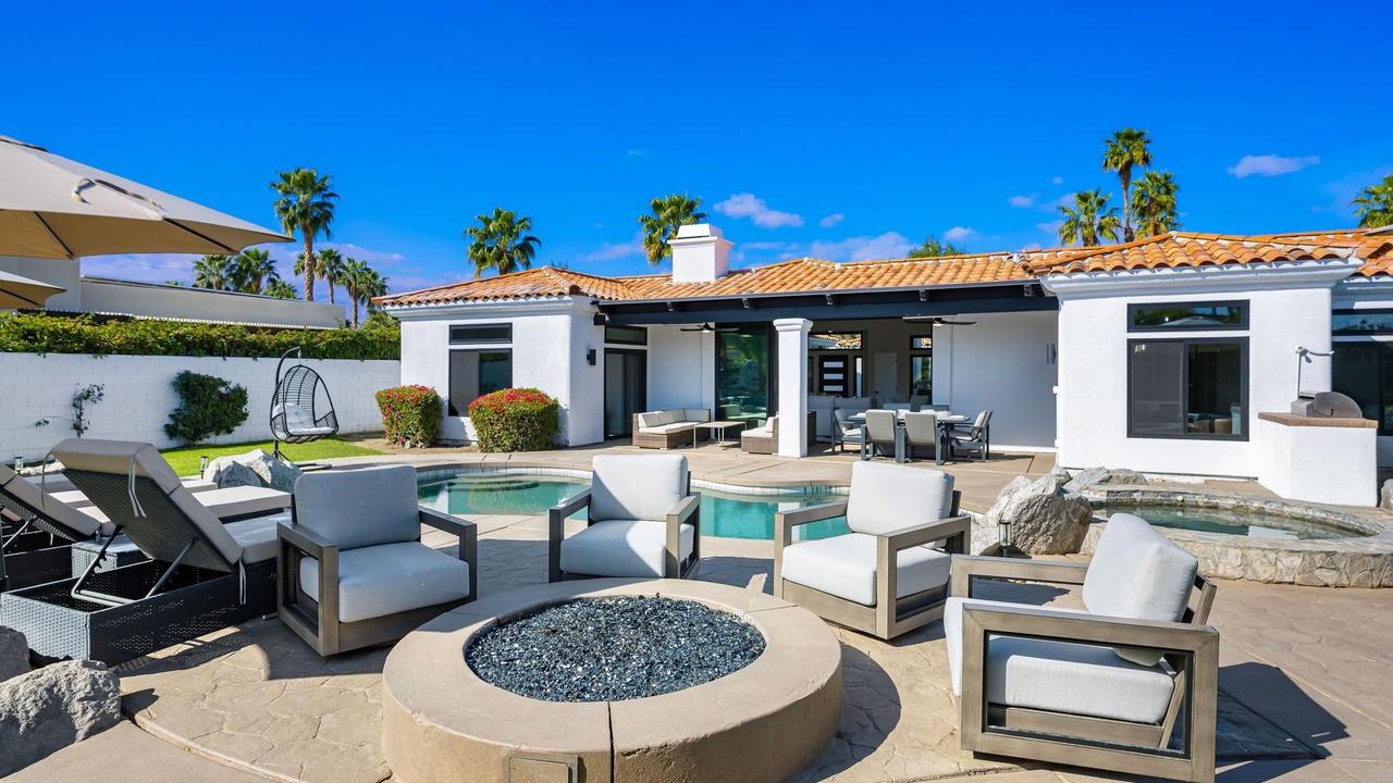 Photo of Patio Balcony in Desert Club Estates