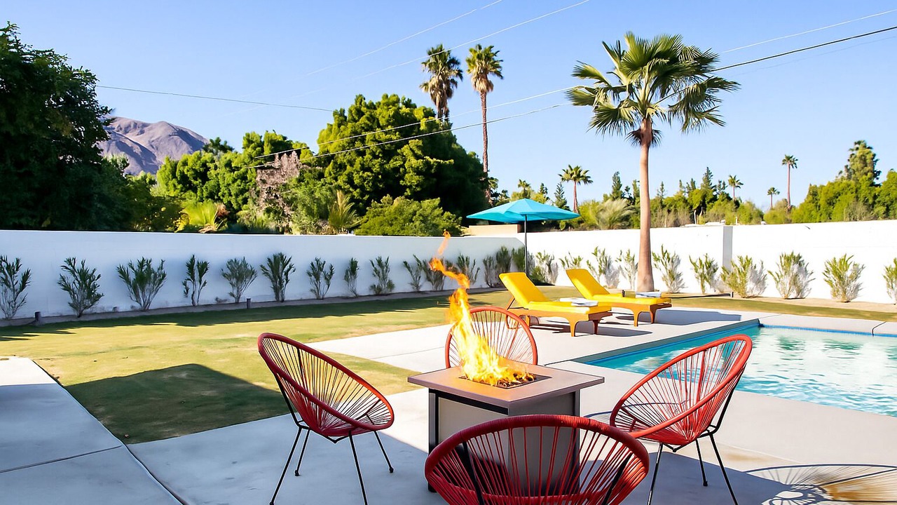 Photo of Outdoor in Racquet Club West