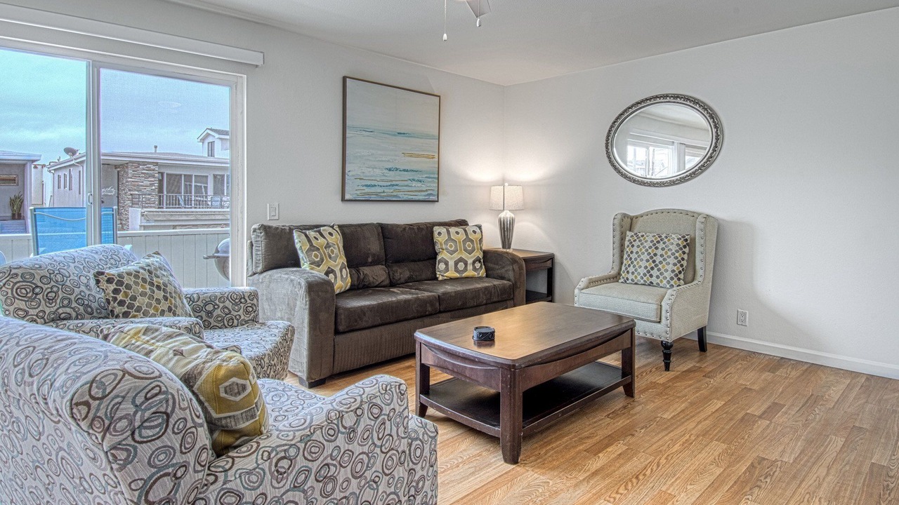 Photo of Livingroom in Santa Ana Heights